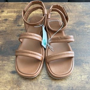 A new day gladiator sandals sz8.5